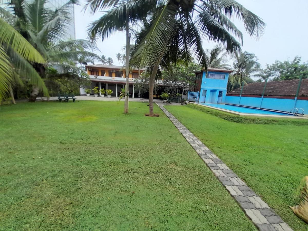 Larn'S Villa Hotel & Apartment واديوفا المظهر الخارجي الصورة