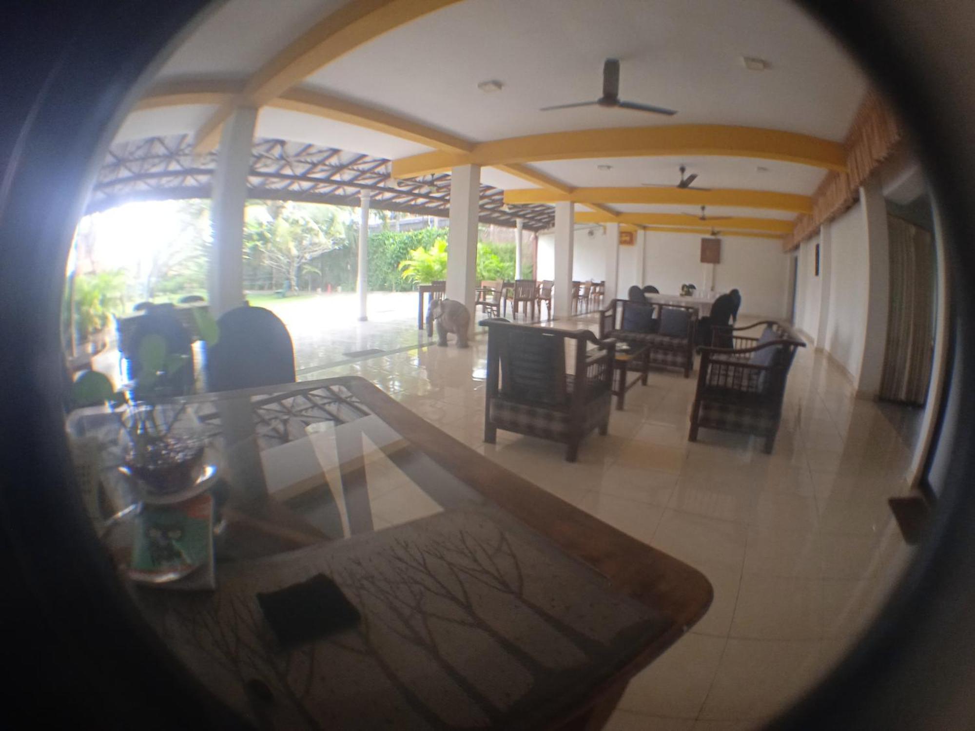 Larn'S Villa Hotel & Apartment واديوفا المظهر الخارجي الصورة